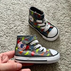 New Converse Chuck Taylor Dinoverse Baby Toddler Size 4 Dinosaur Dino High Tops
